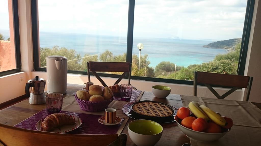 Il Moro Apartment Geremeas Bilik gambar